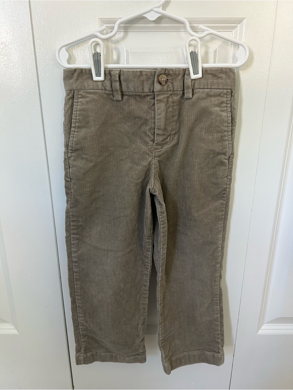 Vineyard Vines Boys Khaki color Corduroy Pants 4T  Regular Fit Pockets Classic